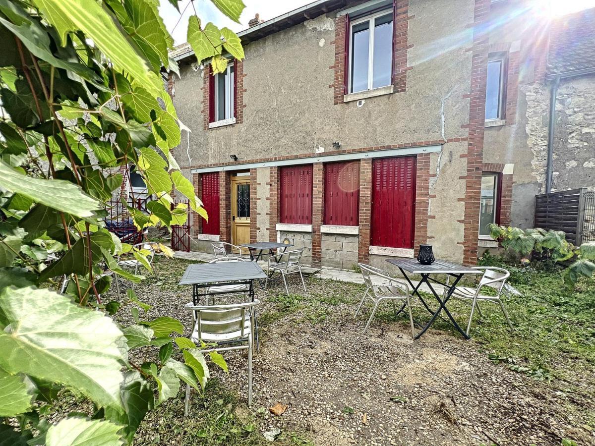 Appart Le Scandinave - Maison 1911 - Confort & Prestige Gien Exteriör bild